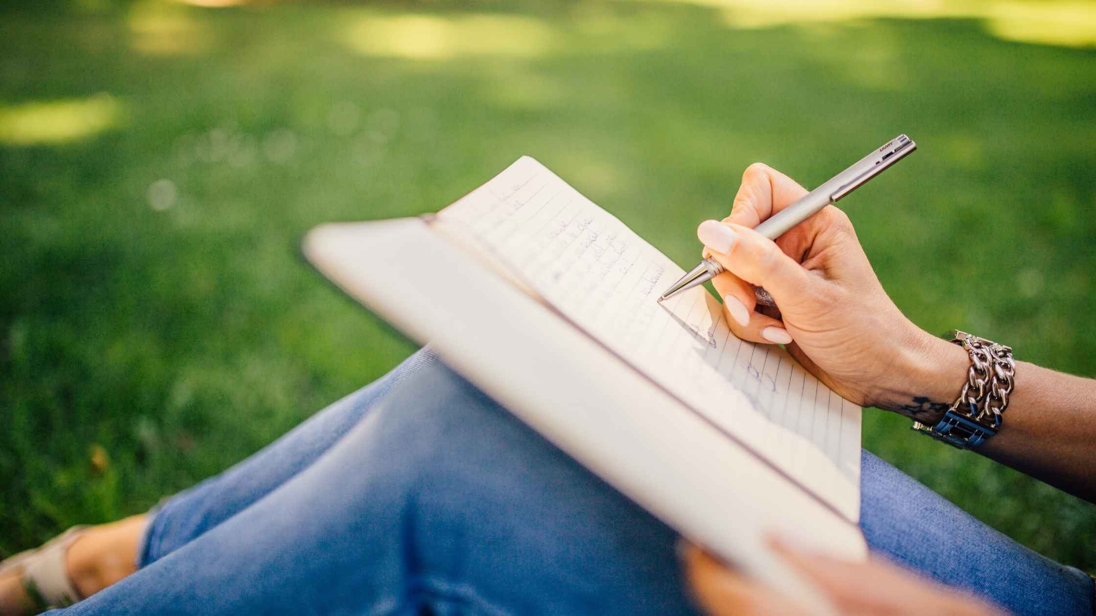 L’identité avant la stratégie : la seule méthode durable pour construire son personal branding